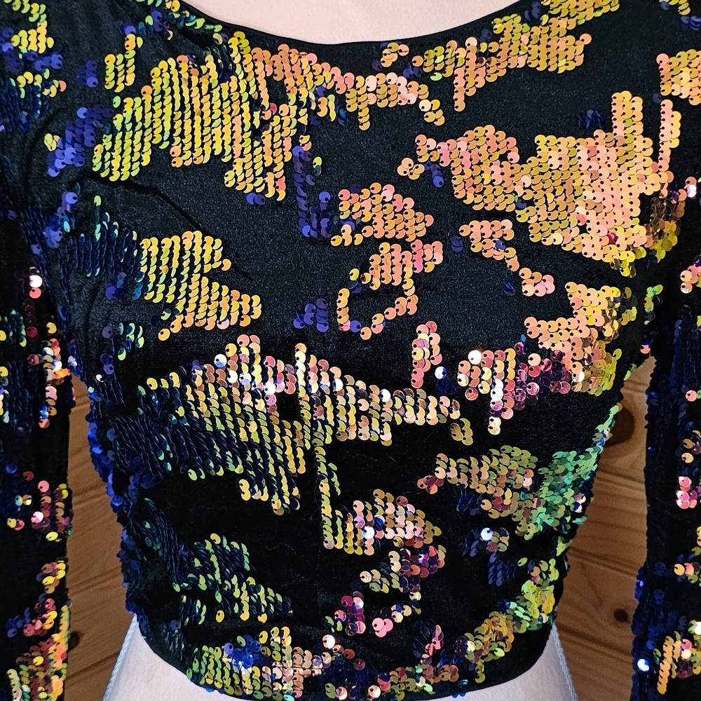 Navy Blue Sequin Long Sleeve Backless Crop To - Picture 4 of 5